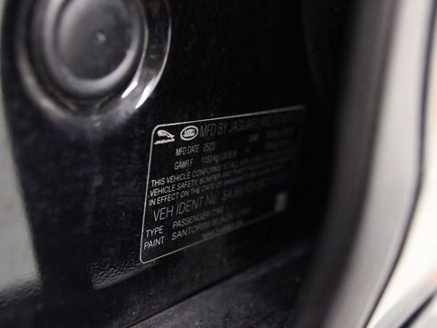 Used 2024 Jaguar XF R-Dynamic SE image 25