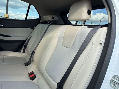 Used 2024 Buick Encore GX Preferred image 15