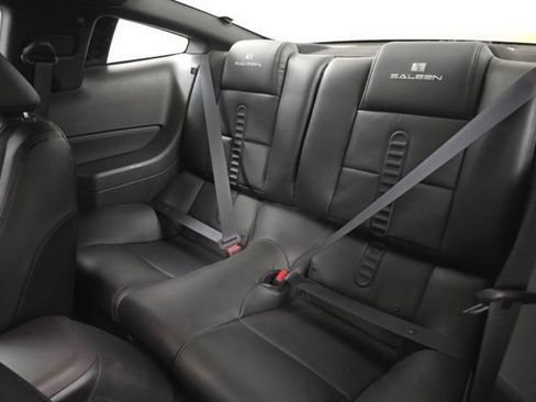 Used 2006 Ford Mustang GT RWD image 17