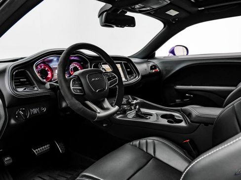 Used 2023 Dodge Challenger SRT Hellcat RWD image 44