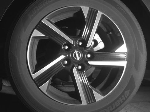 Used 2025 Nissan Sentra SV image 14