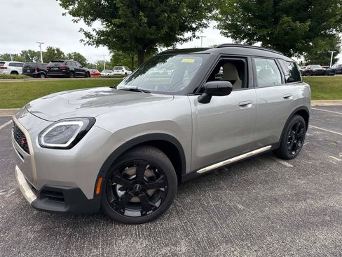 Used 2025 MINI Cooper Countryman S AWD/4WD image 1
