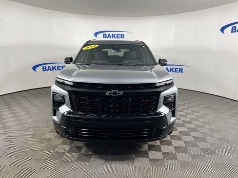 Used 2024 Chevrolet Traverse RS w/ LPO, Floor Liner Package image 3