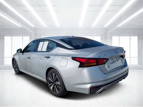 Used 2020 Nissan Altima 2.5 SL image 5