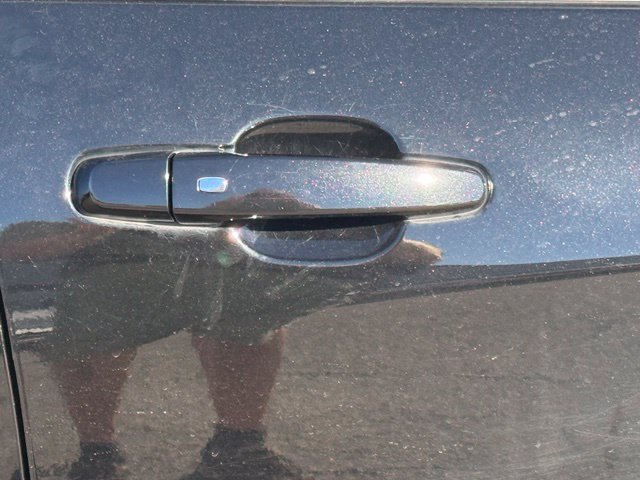 Certified 2020 Chevrolet Equinox LT w/ Driver Convenience Package FWD image 17