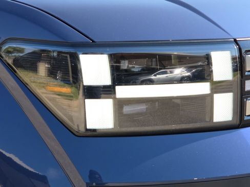 Used 2026 Hyundai Santa Fe SEL FWD image 4