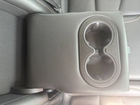 Used 2022 Chevrolet Equinox Premier FWD image 19