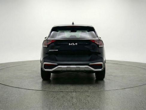 Used 2025 Kia Sportage LX image 7
