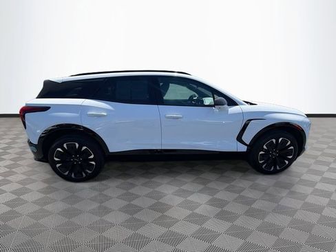 Used 2024 Chevrolet Blazer EV RS RWD image 8