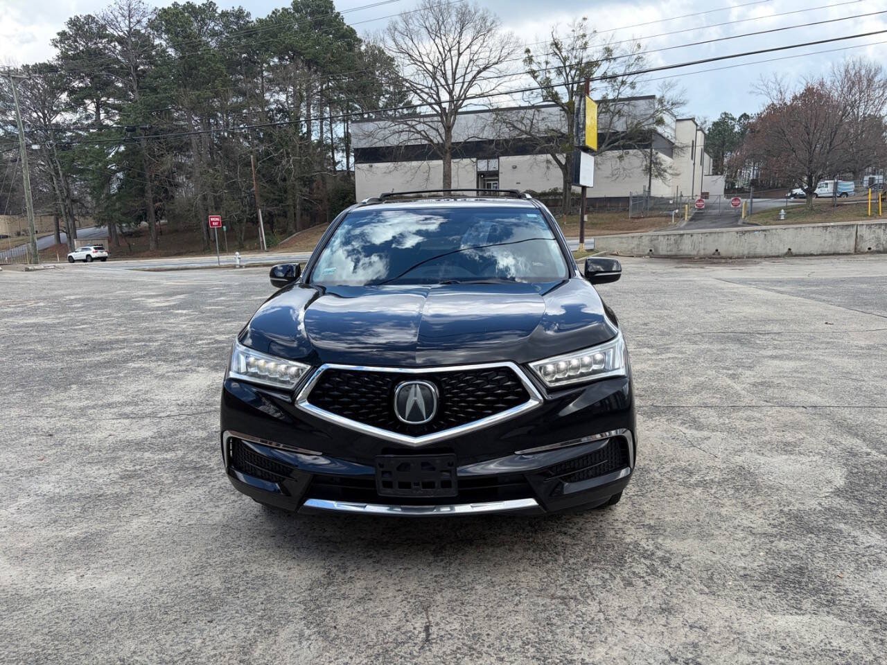 Used 2018 Acura MDX w/ Technology Package FWD image 2