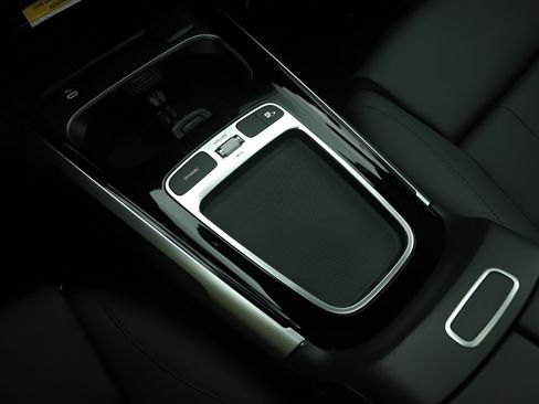 Certified 2026 Mercedes-Benz GLB 250 image 15