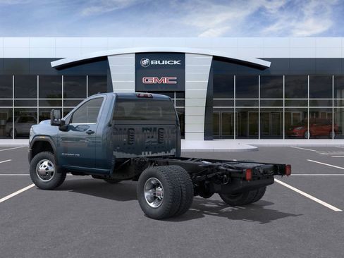 New 2026 GMC Sierra 3500 Pro w/ Fleet Convenience Package RWD image 3