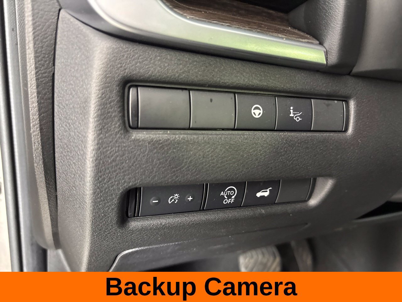 Used 2025 Nissan Rogue Platinum w/ Platinum Premium Package AWD/4WD image 12