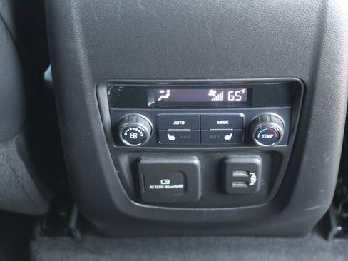 Used 2020 Buick Enclave Avenir w/ Avenir Technology Package image 23