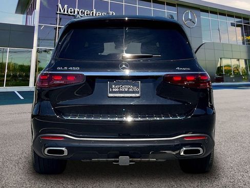 New 2025 Mercedes-Benz GLS 450 4MATIC image 4