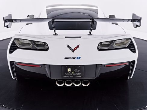 Used 2019 Chevrolet Corvette ZR1 RWD image 40