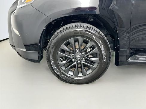 Used 2020 Lexus GX 460 Premium image 34
