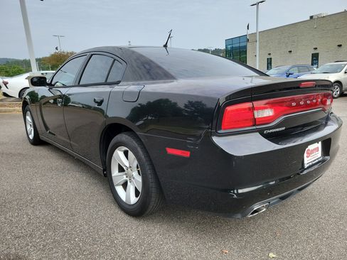 Used 2012 Dodge Charger SE image 23