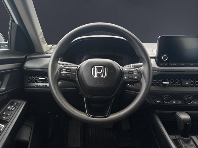 Used 2025 Honda Accord SE image 12