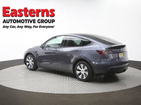 Used 2022 Tesla Model Y Long Range AWD/4WD image 58