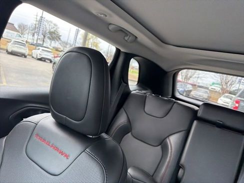 Used 2022 Jeep Cherokee Trailhawk w/ Sun, Sound & Nav Group image 16