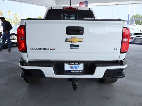 Used 2018 Chevrolet Colorado LT w/ LT Convenience Package RWD image 8