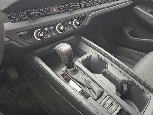 Used 2025 Honda Accord LX image 28