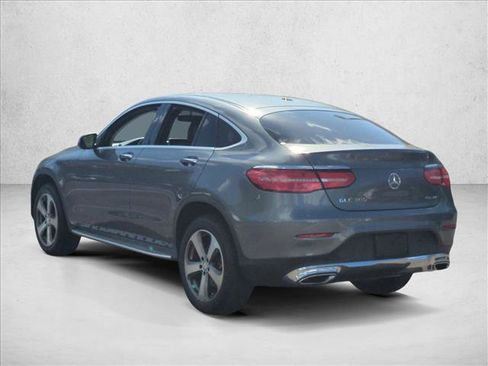 Used 2017 Mercedes-Benz GLC 300 4MATIC Coupe image 7