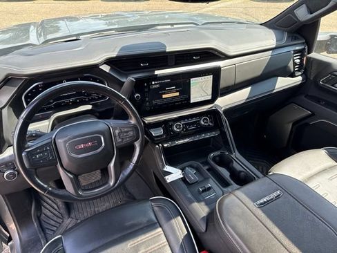 Used 2024 GMC Sierra 2500 AT4X w/ AT4X AEV Edition AWD/4WD image 25