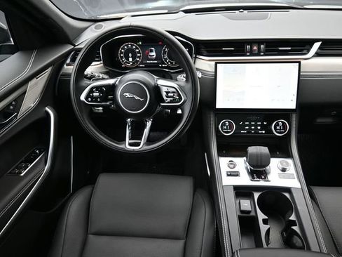 Used 2026 Jaguar F-PACE R-Dynamic S image 25