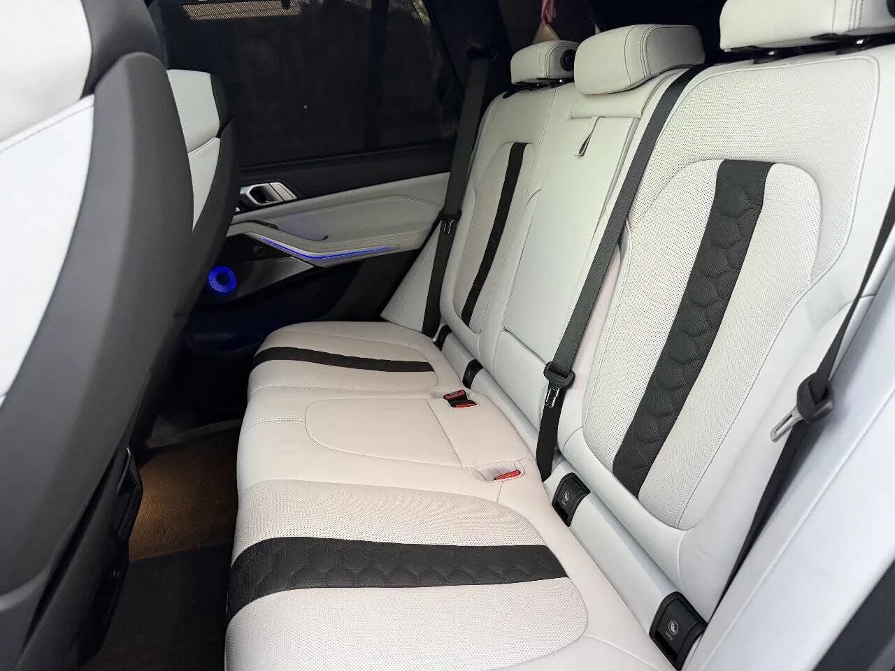 Used 2023 BMW X5 M w/ Executive Package AWD/4WD image 24