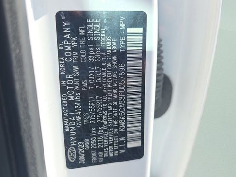 Used 2023 Hyundai Kona SEL AWD/4WD image 24