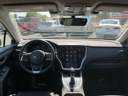 Used 2024 Subaru Outback Premium AWD/4WD image 25
