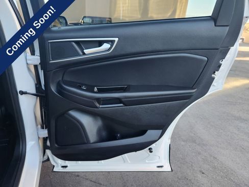 Used 2018 Ford Edge SEL w/ Equipment Group 201A FWD image 20