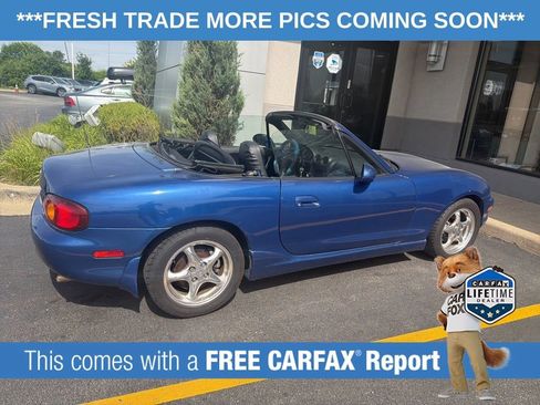 Used 1999 MAZDA MX-5 Miata RWD image 4