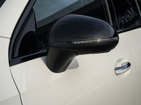 New 2026 Mercedes-Benz GLC 300 4MATIC image 15