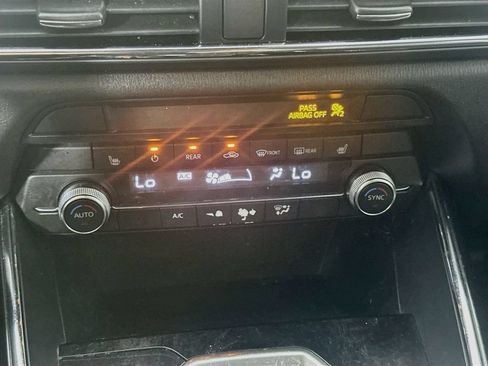 Used 2019 MAZDA CX-9 Touring FWD image 18