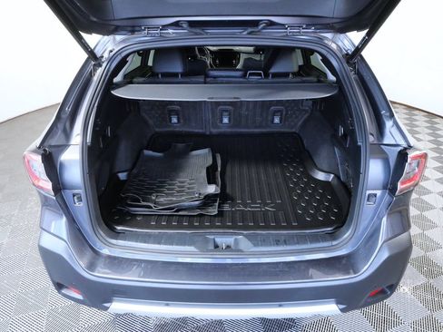 Used 2023 Subaru Outback Limited AWD/4WD image 9