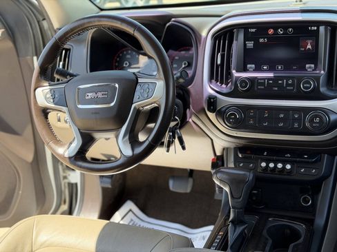 Used 2015 GMC Canyon SLT AWD/4WD image 23