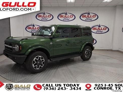 Used 2025 Ford Bronco Outer Banks image 4