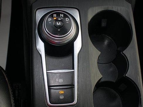 Used 2020 Ford Escape SEL image 18