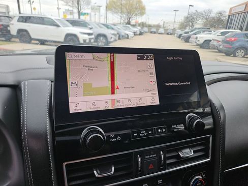 Used 2024 INFINITI QX80 Luxe image 21