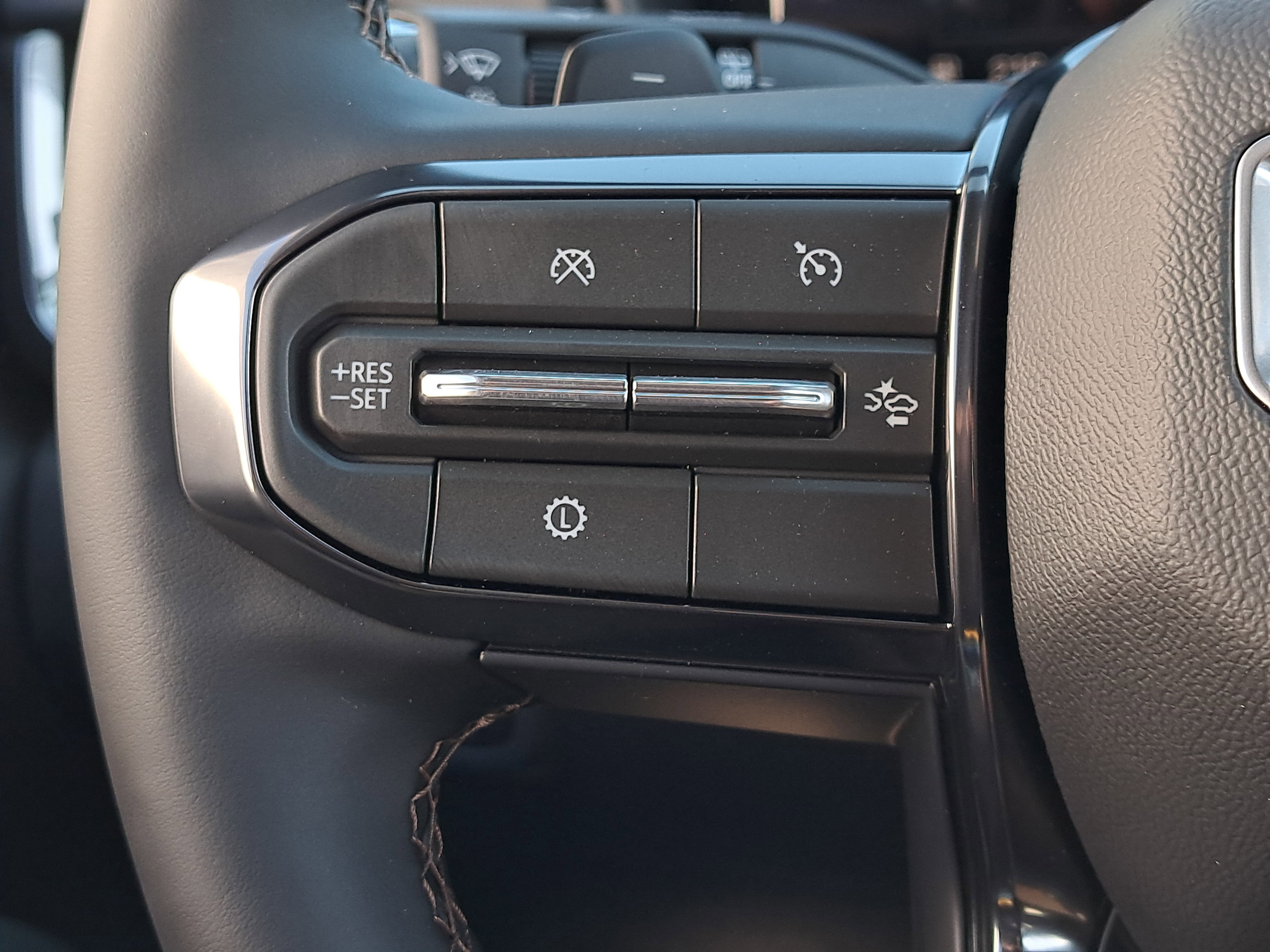 New 2026 GMC Terrain AT4 w/ Convenience Package III AWD/4WD image 26