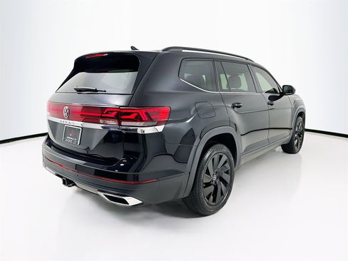 Used 2024 Volkswagen Atlas SE image 8