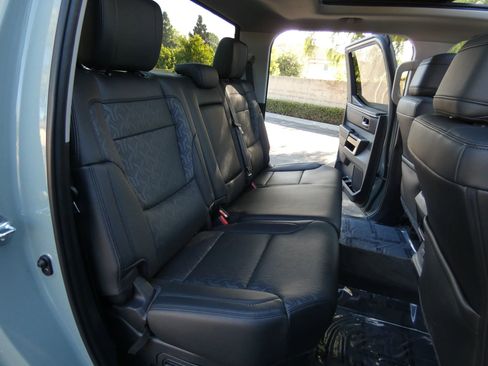 Used 2024 Toyota Tundra Limited image 40