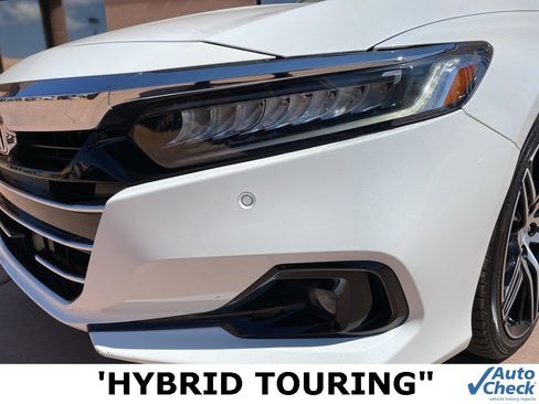 Used 2022 Honda Accord Touring image 3