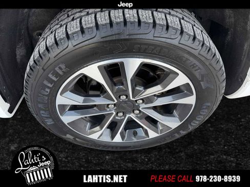 Certified 2023 Jeep Grand Cherokee Overland w/ Adv Protech Group III image 22