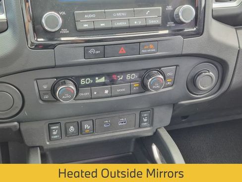 Used 2024 Nissan Frontier SV w/ SV Convenience Package RWD image 17
