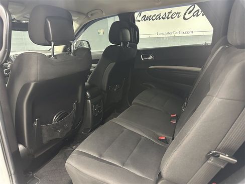 Used 2014 Dodge Durango SXT AWD/4WD image 3