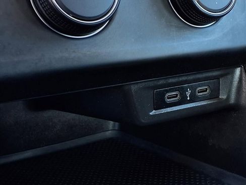 Used 2021 Volkswagen Jetta S image 9